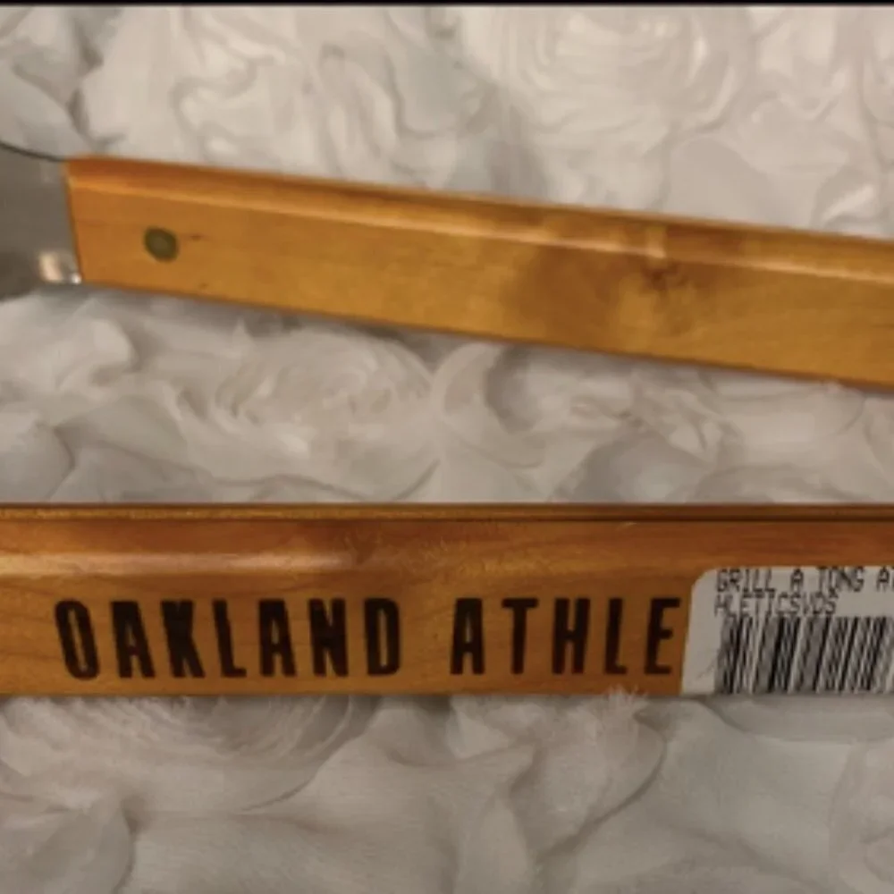 MLB Licensed Oakland A’s Wood Handled 18” BBQ Tongs Major League Baseball Silver